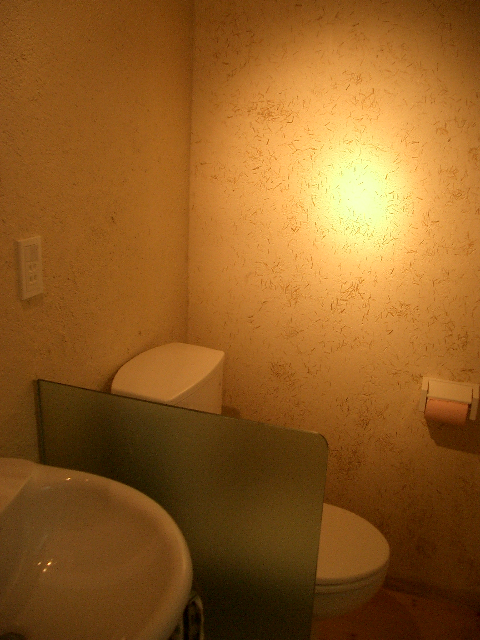 神奈川県川崎市賃貸マンショントイレ施工しました。
